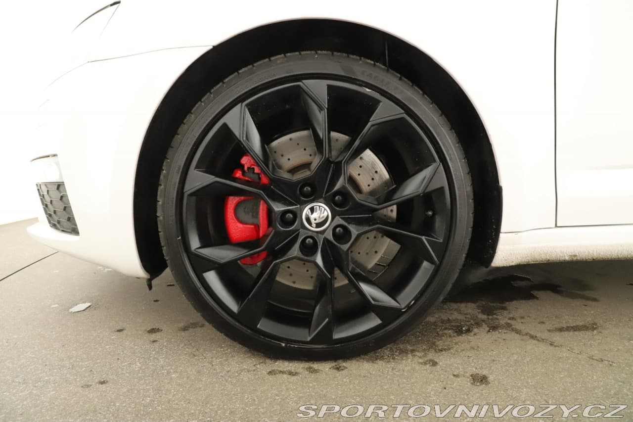 2016 Škoda Octavia - 17