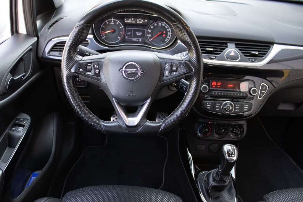 2015 Opel Corsa - 11