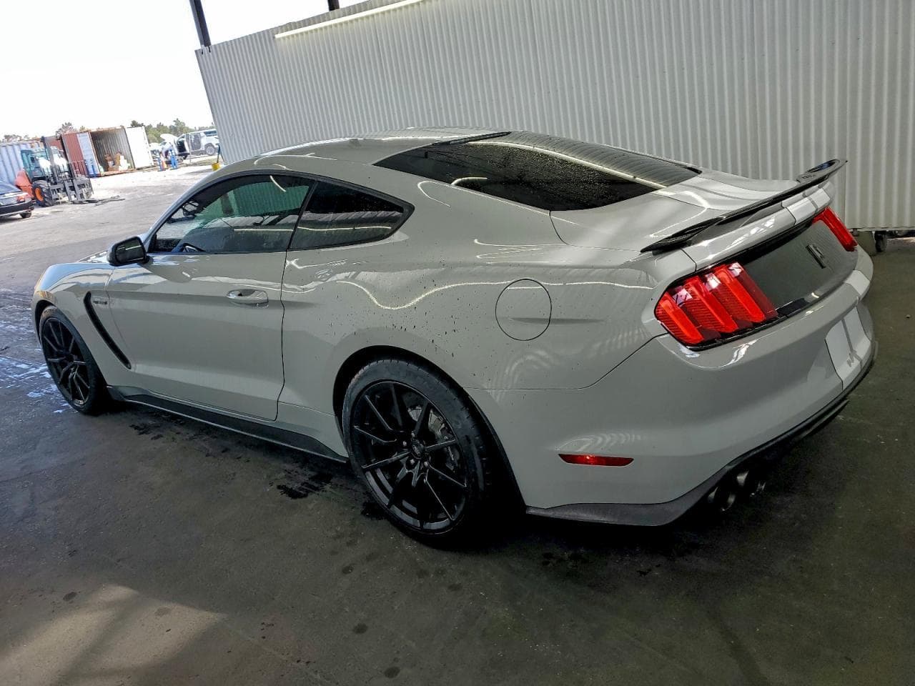 2017 Ford Mustang - 9