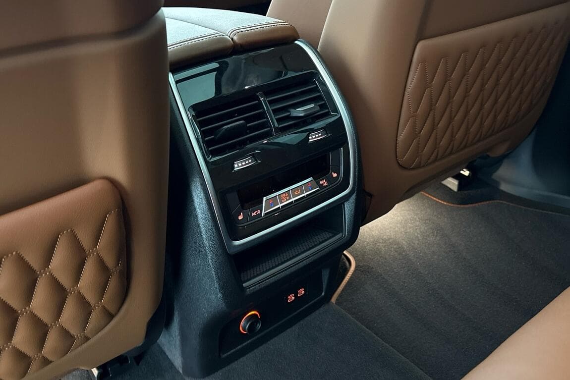 2025 Alpina Xb7 - 17