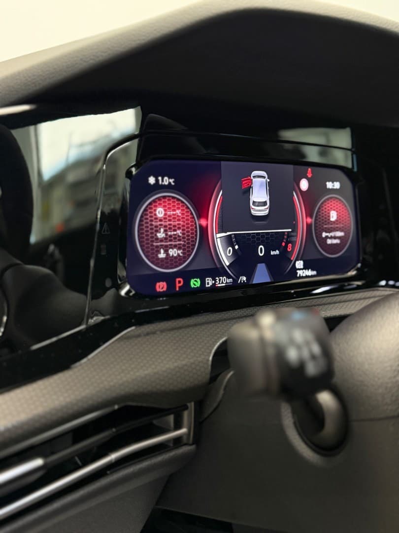 2021 Volkswagen Golf - 16