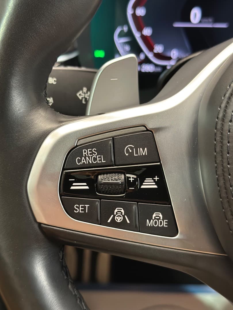 2021 BMW 5-Series - 13