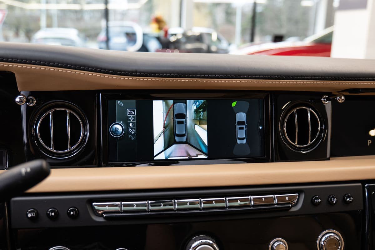 2015 Rolls-Royce Phantom - 14