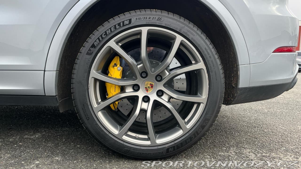 2019 Porsche Cayenne - 56