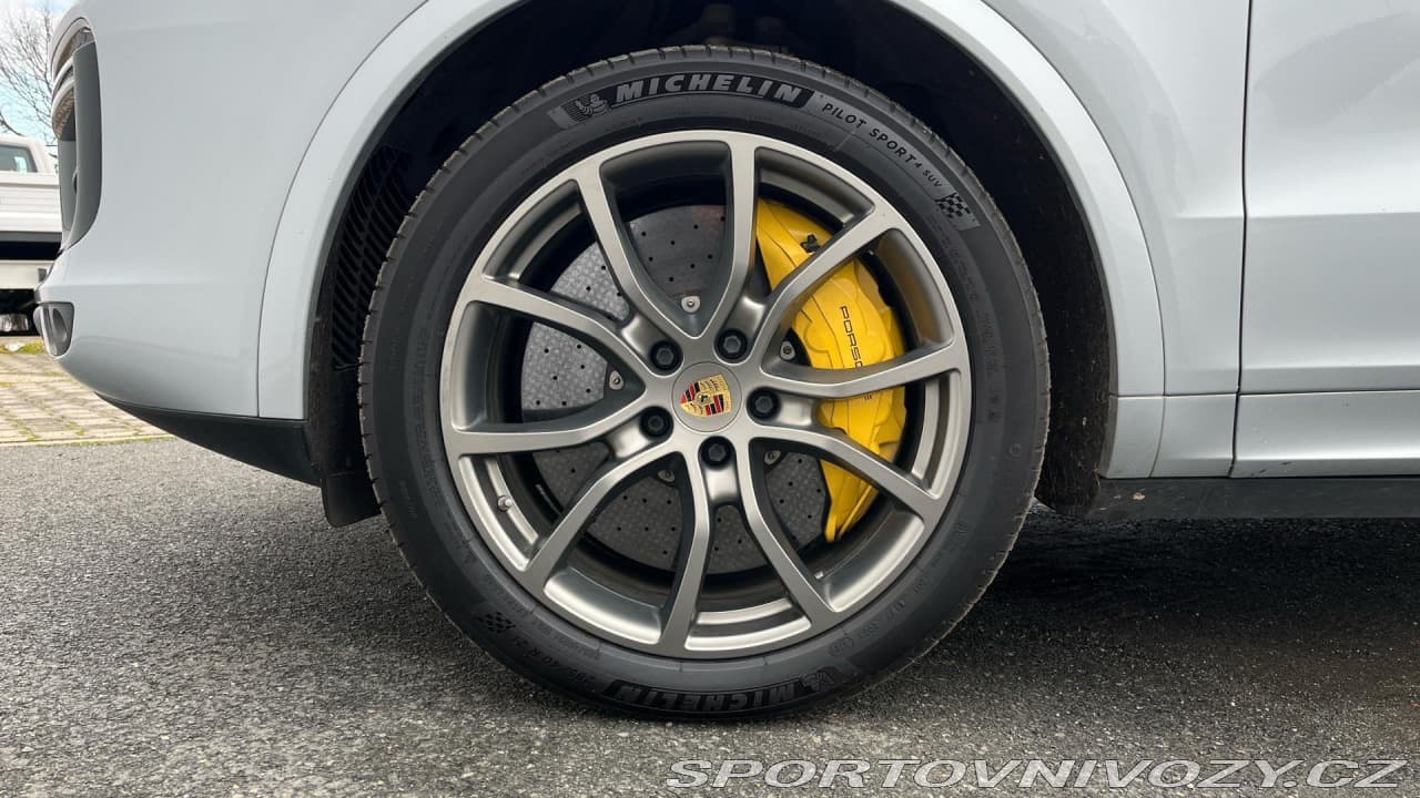 2019 Porsche Cayenne - 41