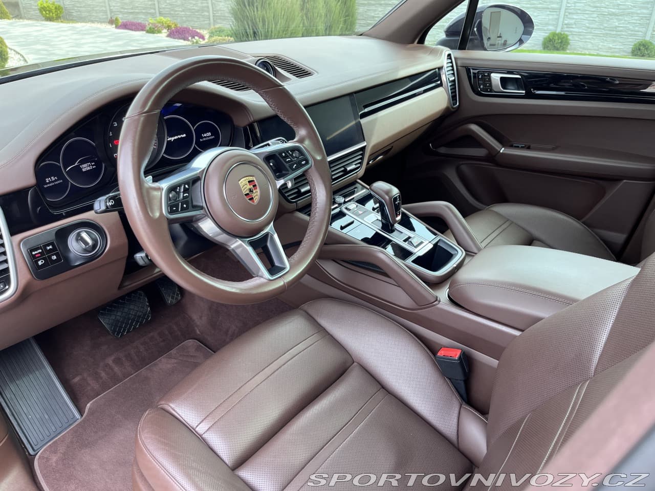 2019 Porsche CAYENNE - 11