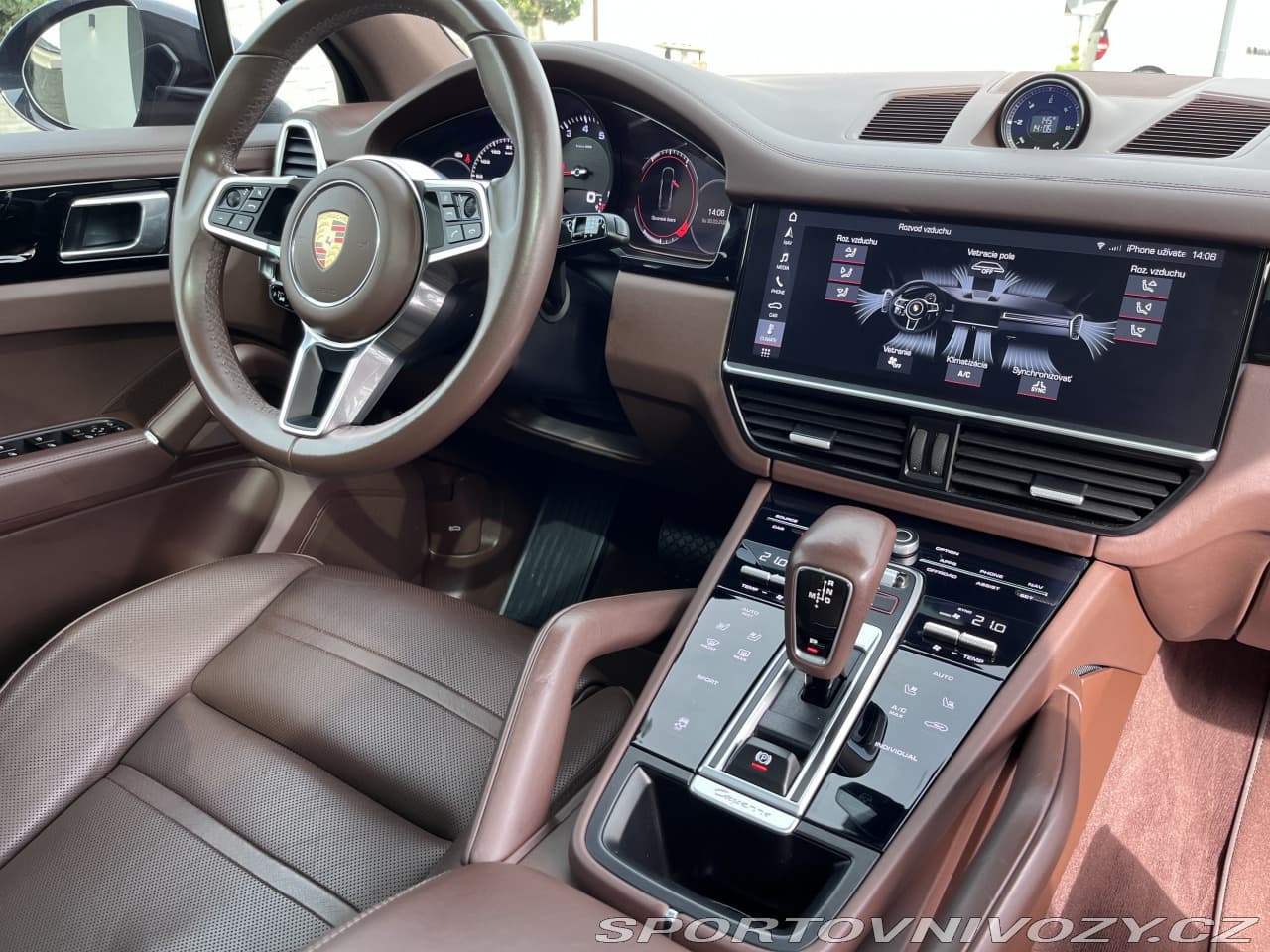 2019 Porsche CAYENNE - 14