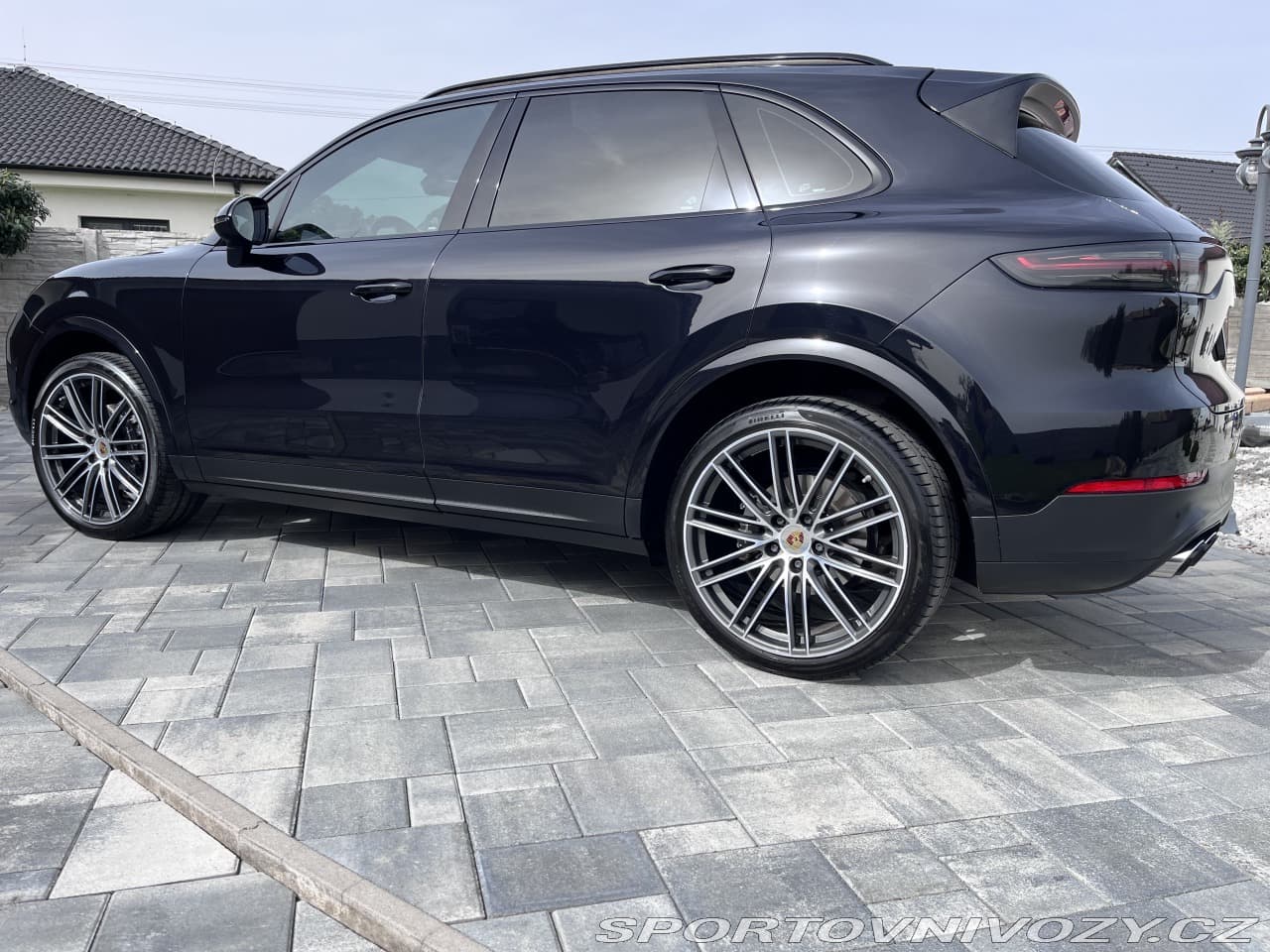 2019 Porsche CAYENNE - 2