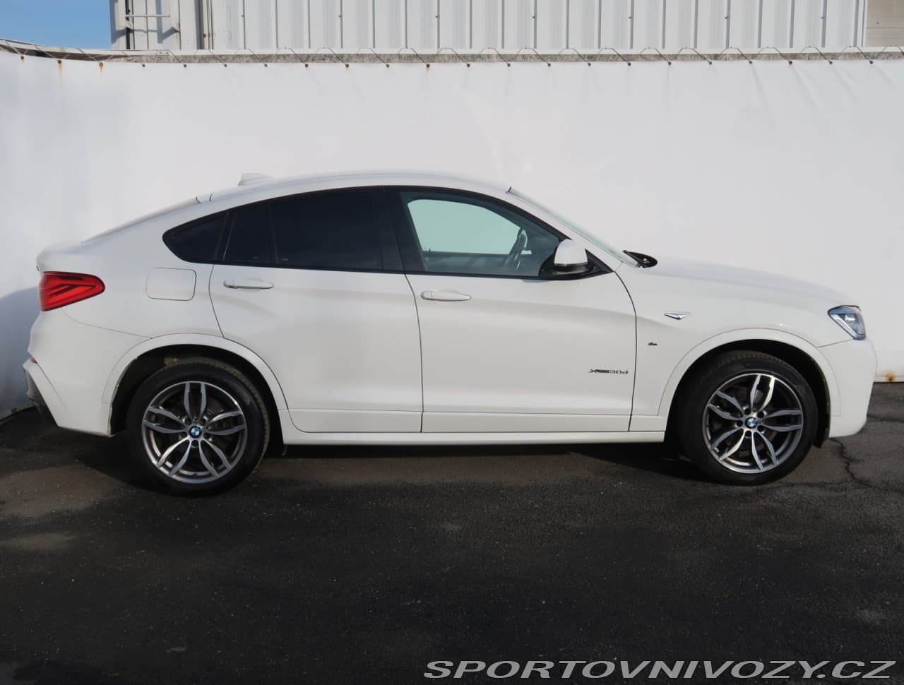 2018 BMW X4 - 6