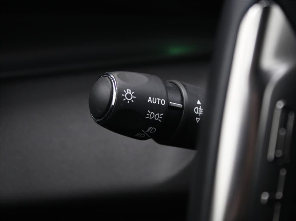 2024 Peugeot 308 - 18