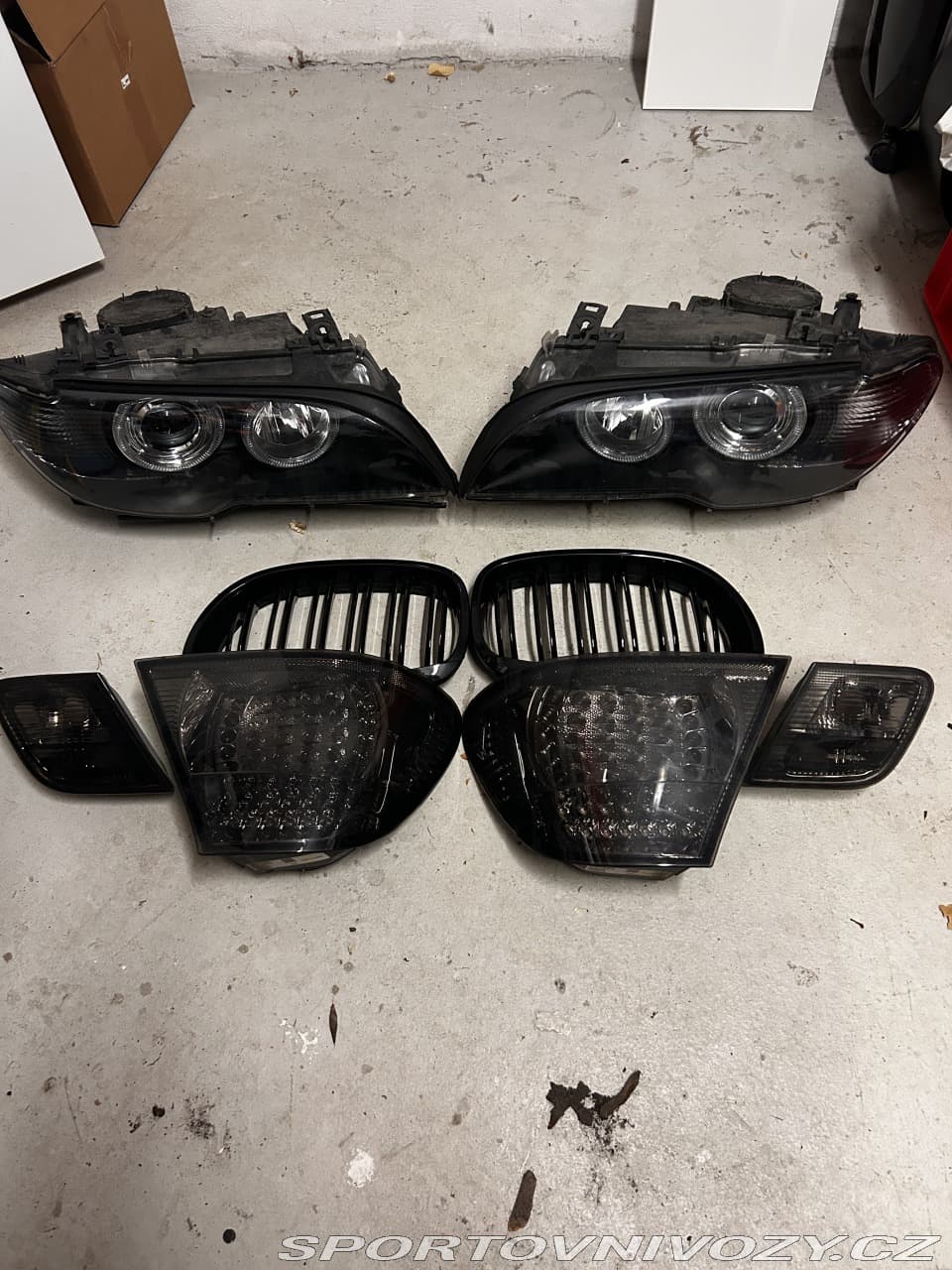 2004 BMW 3-Series - 10