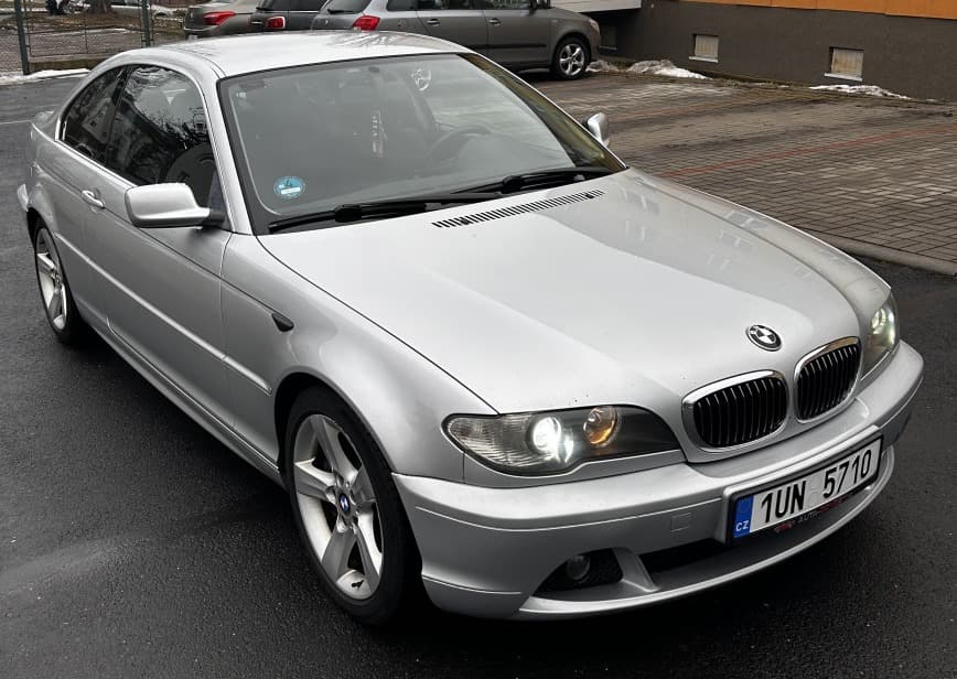 2004 BMW 3-Series - 15