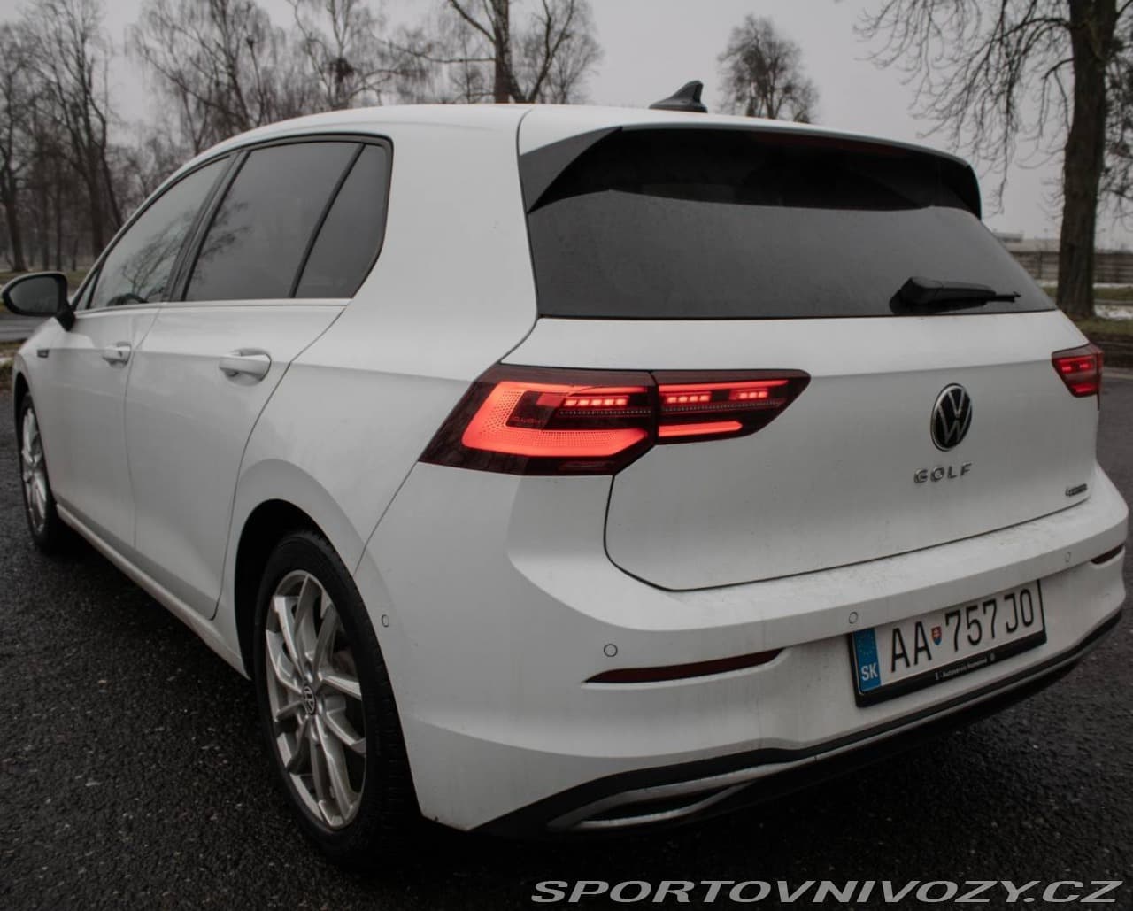 2024 Volkswagen Golf - 12