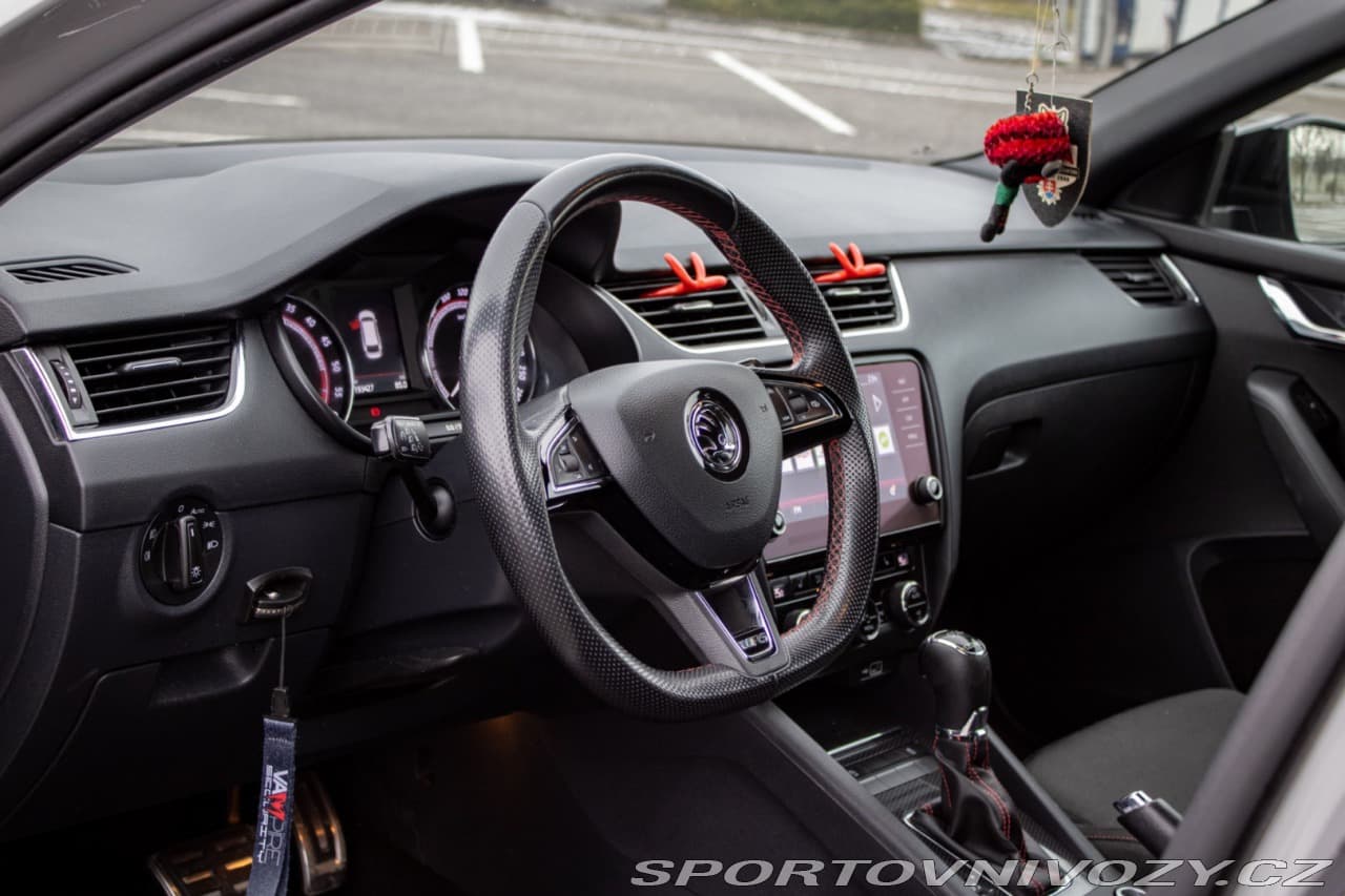 2019 Škoda Octavia - 12