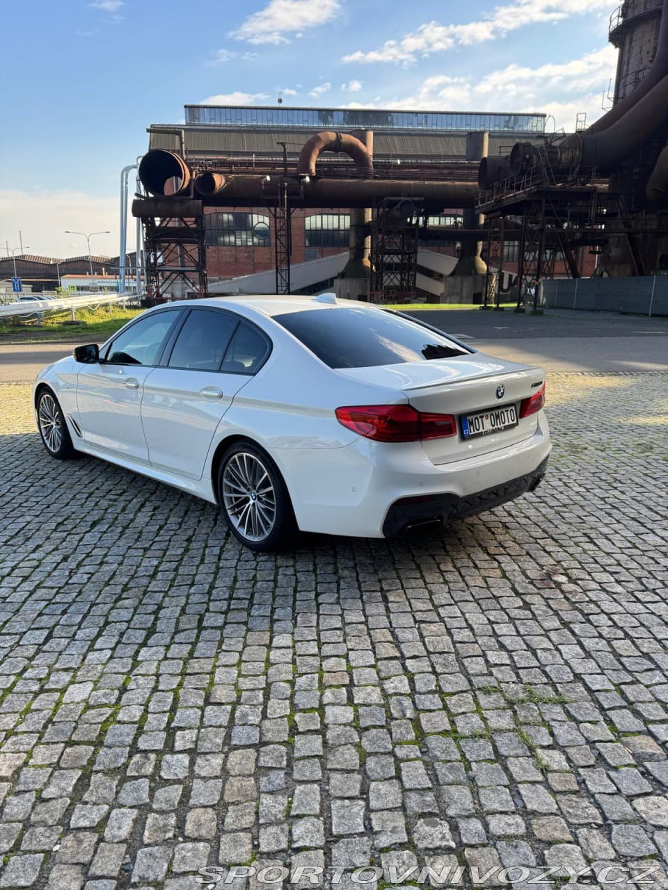 2018 BMW 5-SERIES - 4
