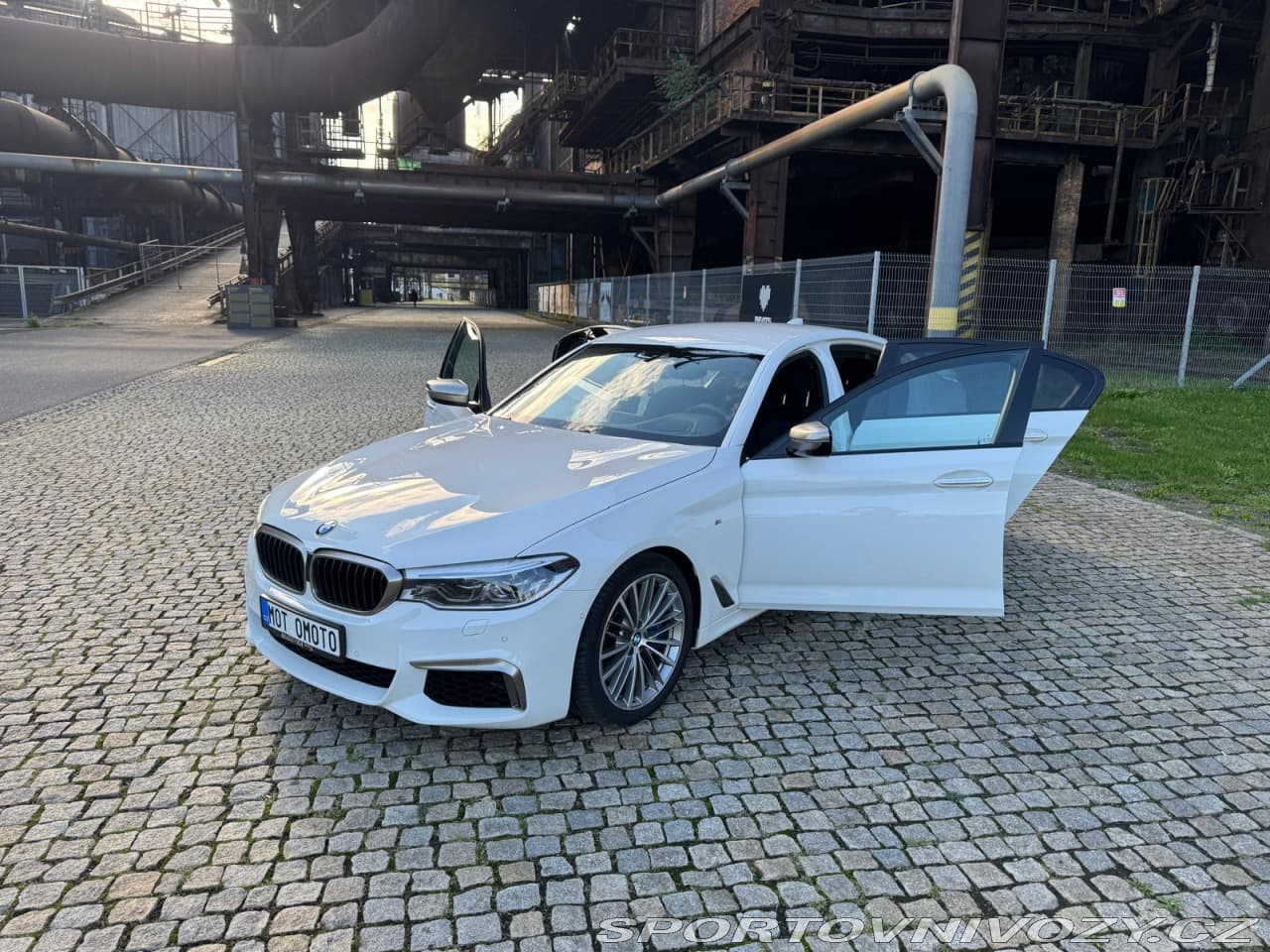 2018 BMW 5-SERIES - 7