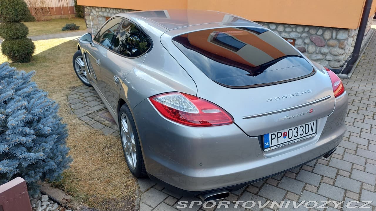 2010 Porsche PANAMERA - 5