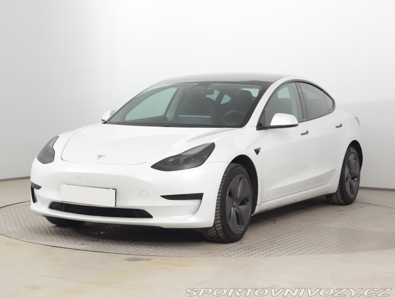 2020 Tesla Model 3 - 2