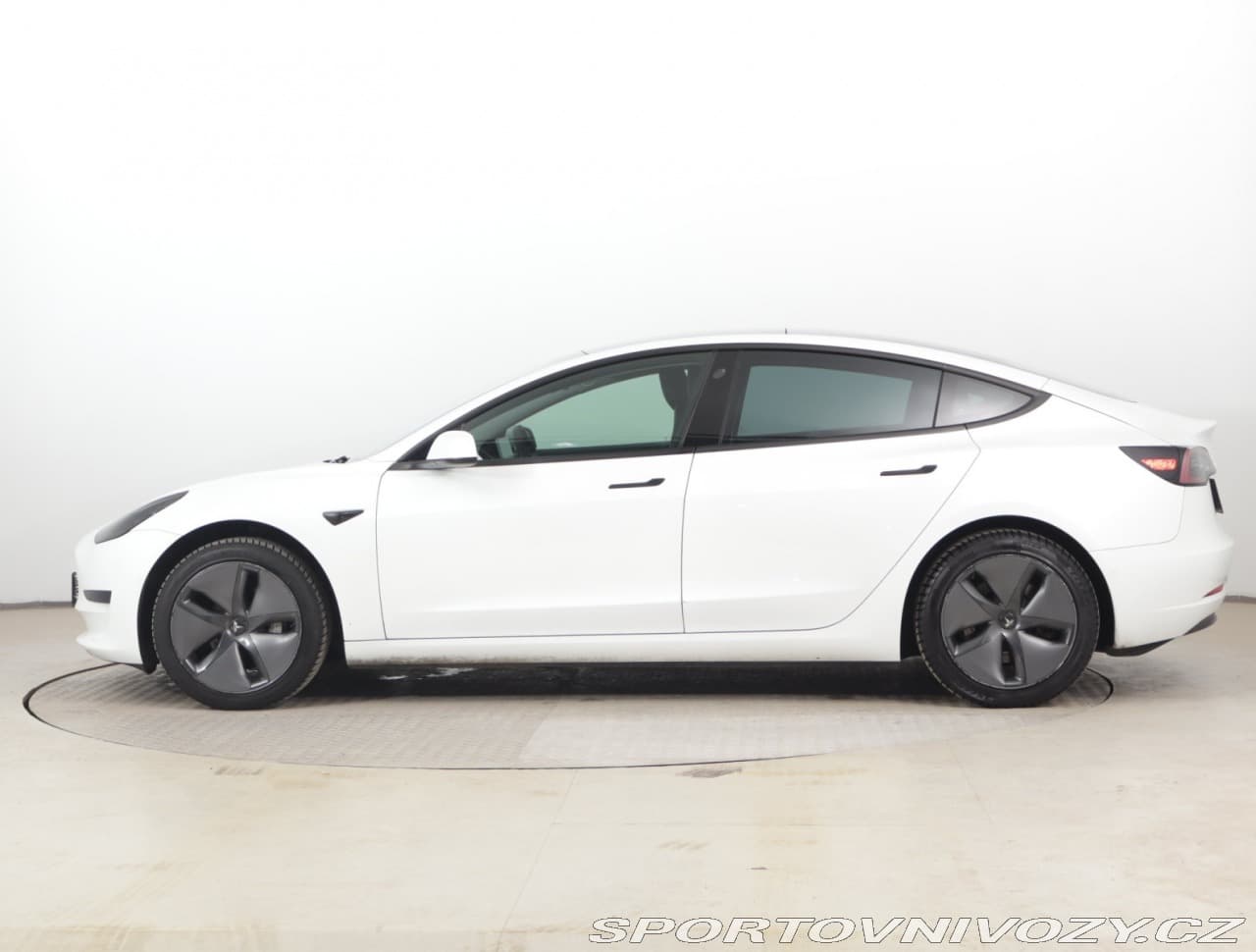 2020 Tesla Model 3 - 3