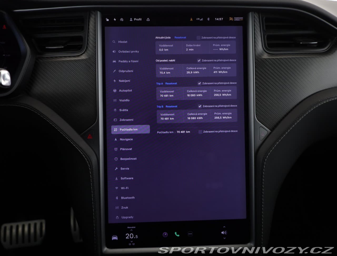 2019 Tesla Model X - 11