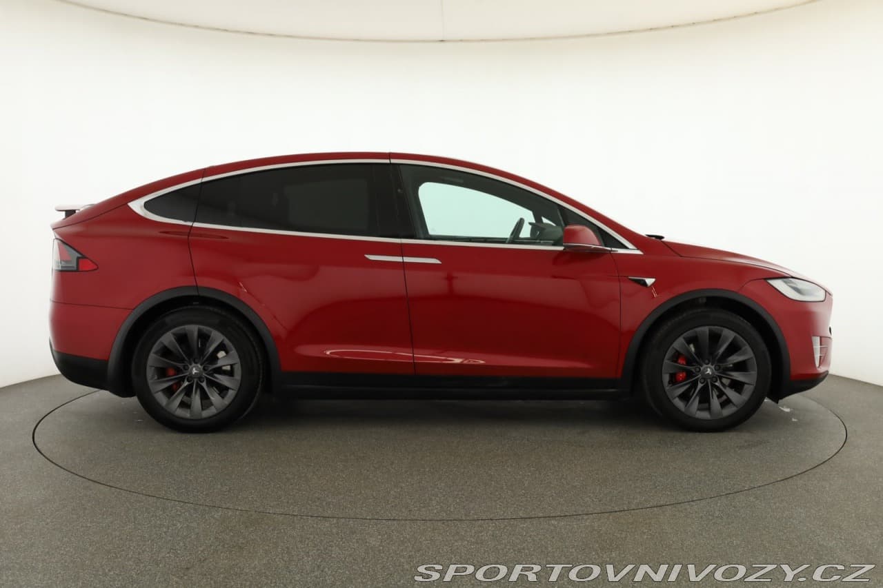 2019 Tesla Model X - 6