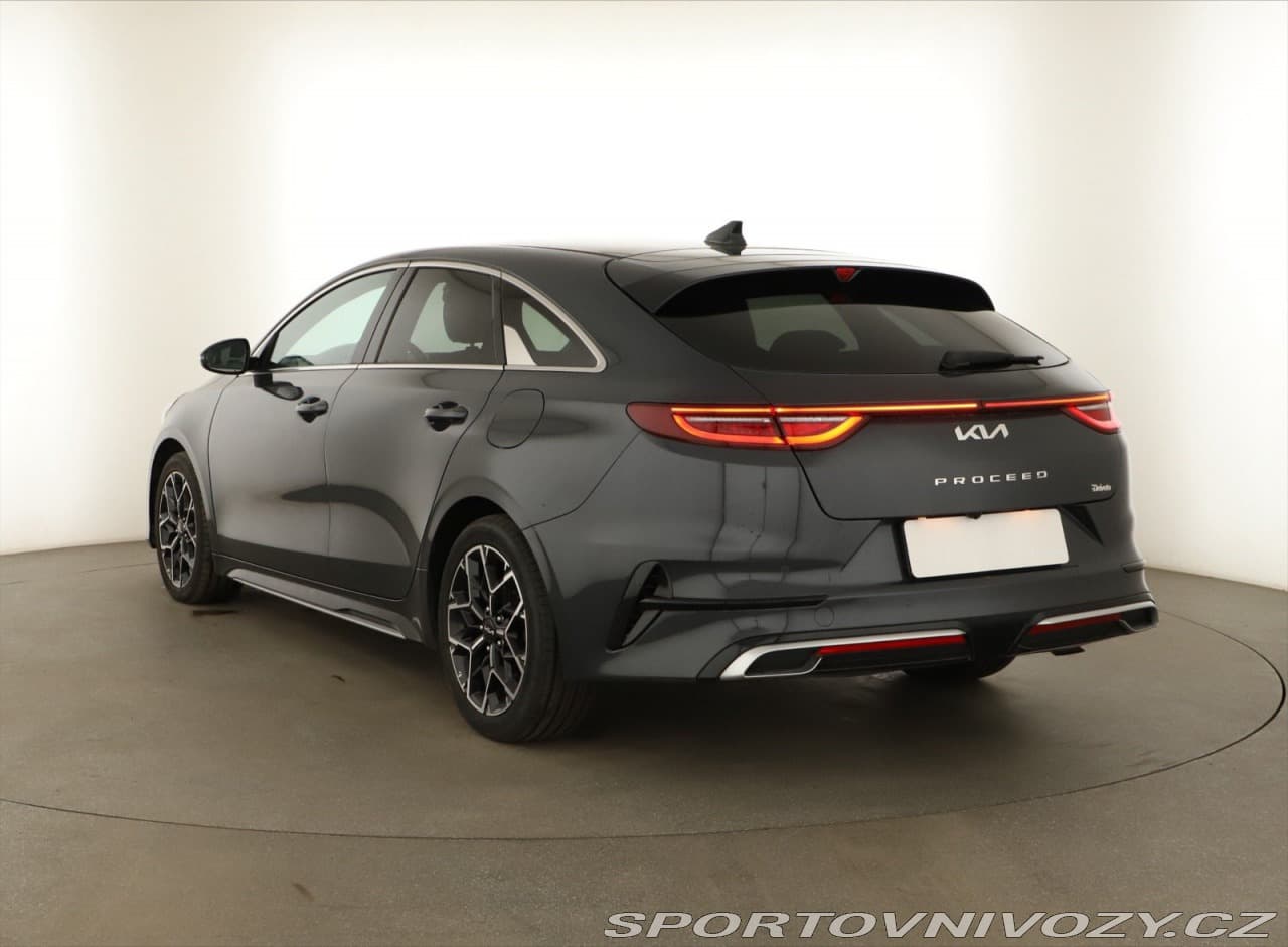 2022 Kia Proceed - 4