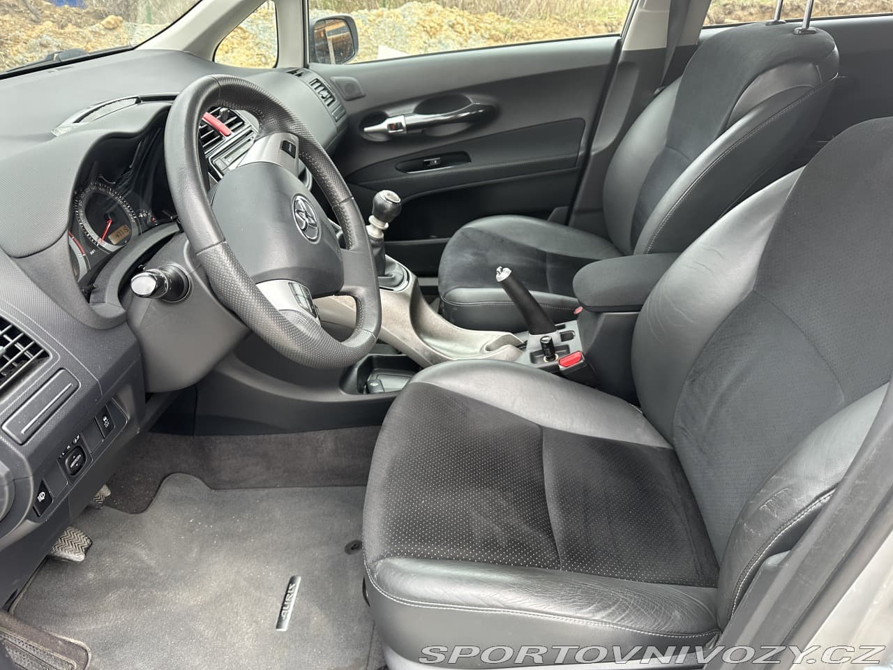 2013 Toyota Ostatní - 9