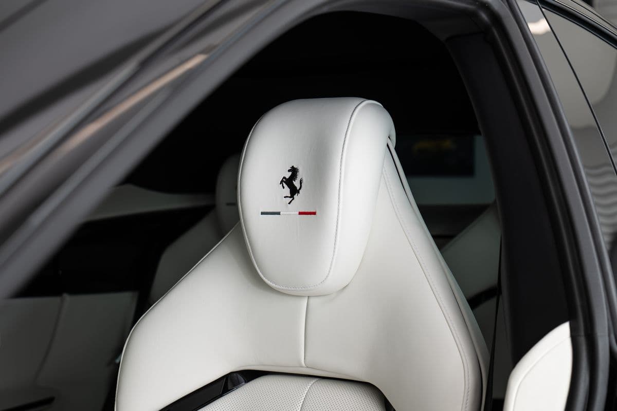 2026 Ferrari Purosangue - 10