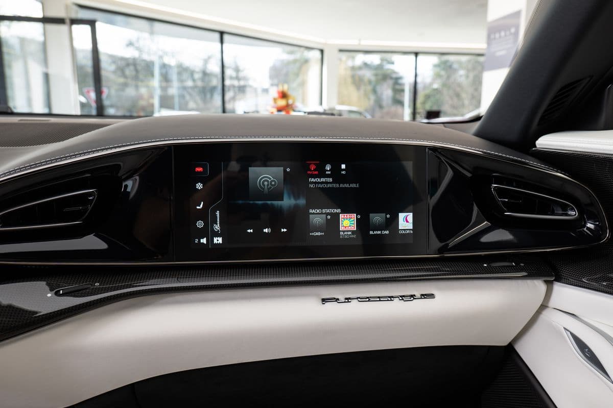 2026 Ferrari Purosangue - 19