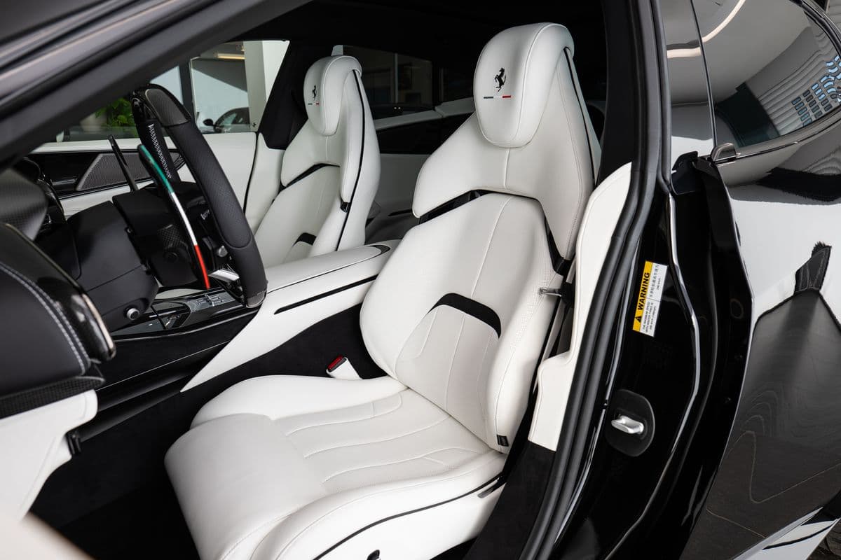 2026 Ferrari Purosangue - 8