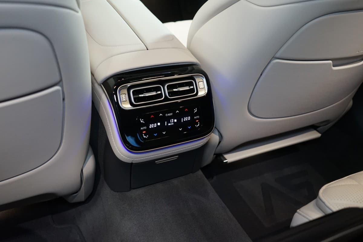 2025 Mercedes-Benz S-Class - 17