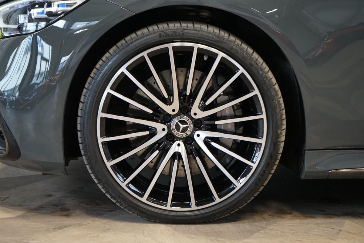 2025 Mercedes-Benz S-Class - 9