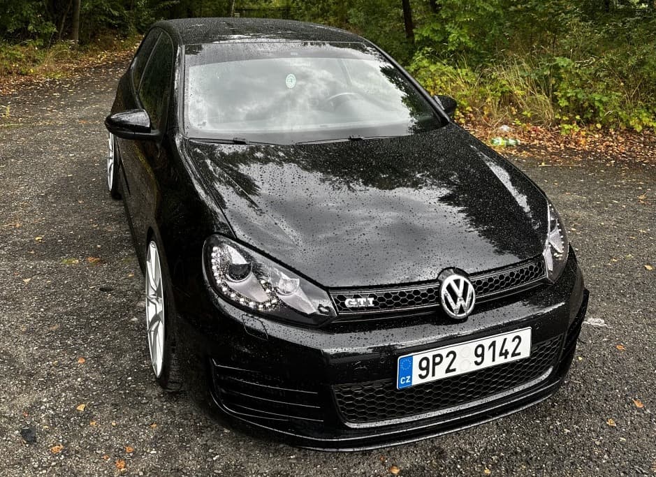 2012 Volkswagen Golf - 10