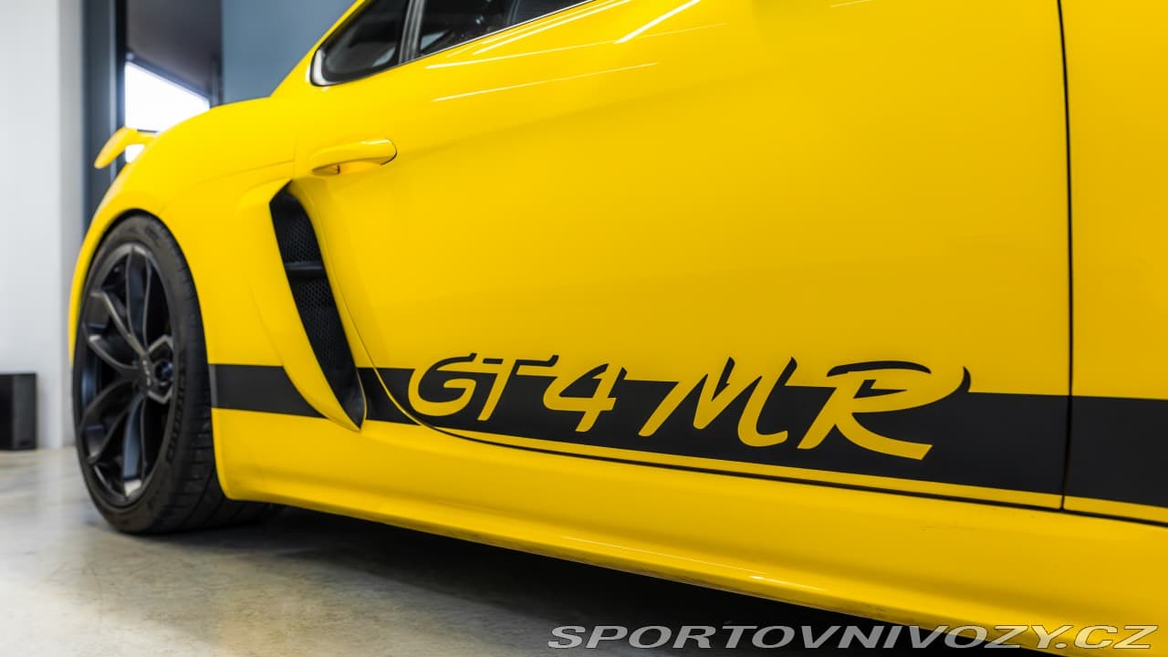 2019 Porsche Cayman - 18