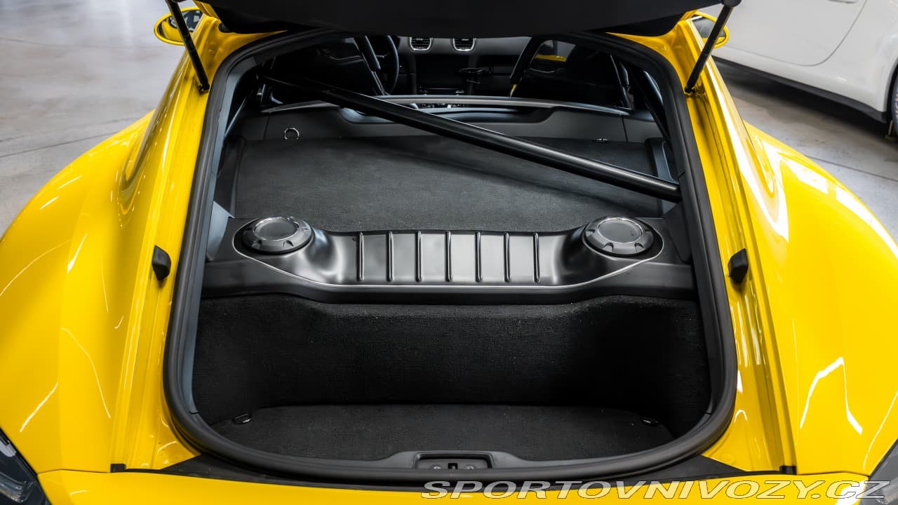 2019 Porsche Cayman - 4