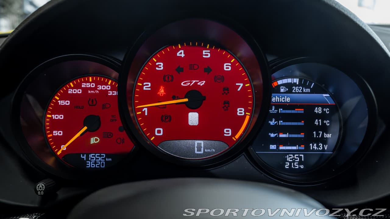 2019 Porsche Cayman - 8