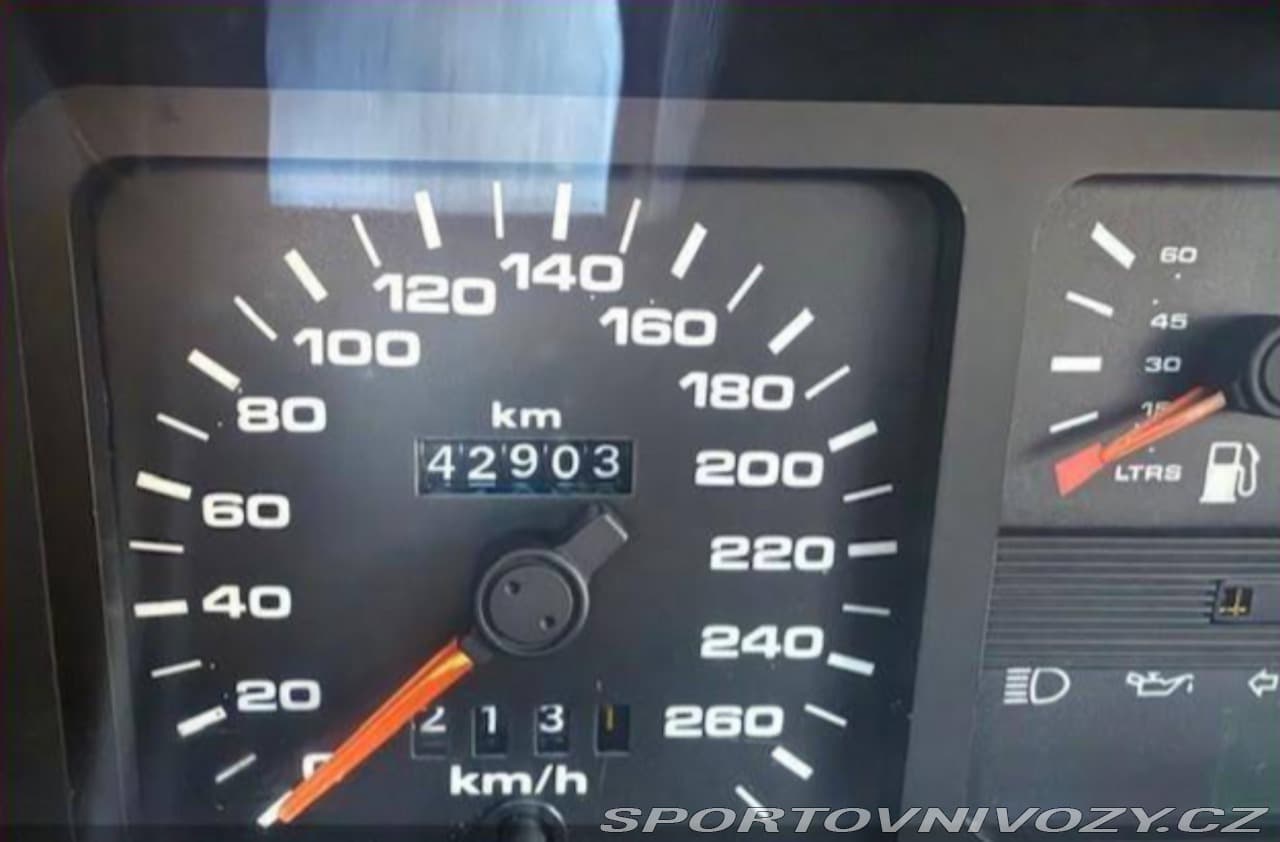 1987 Ford Sierra - 15