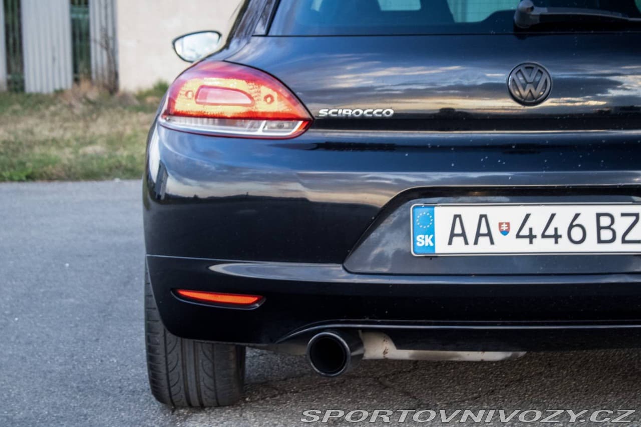 2008 Volkswagen Scirocco - 11