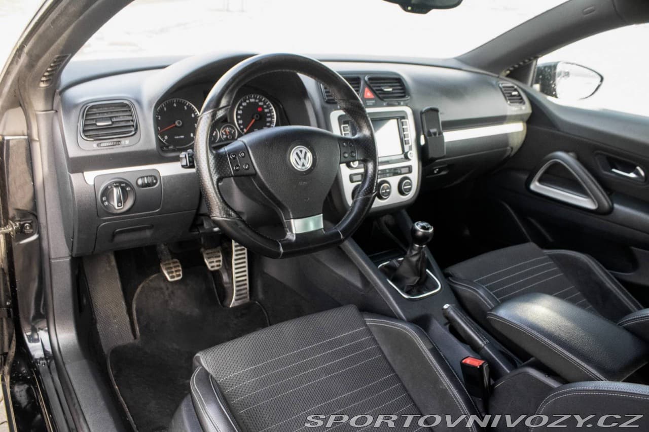 2008 Volkswagen Scirocco - 16