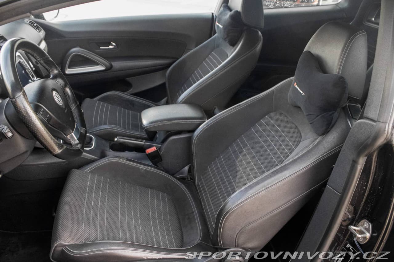 2008 Volkswagen Scirocco - 17