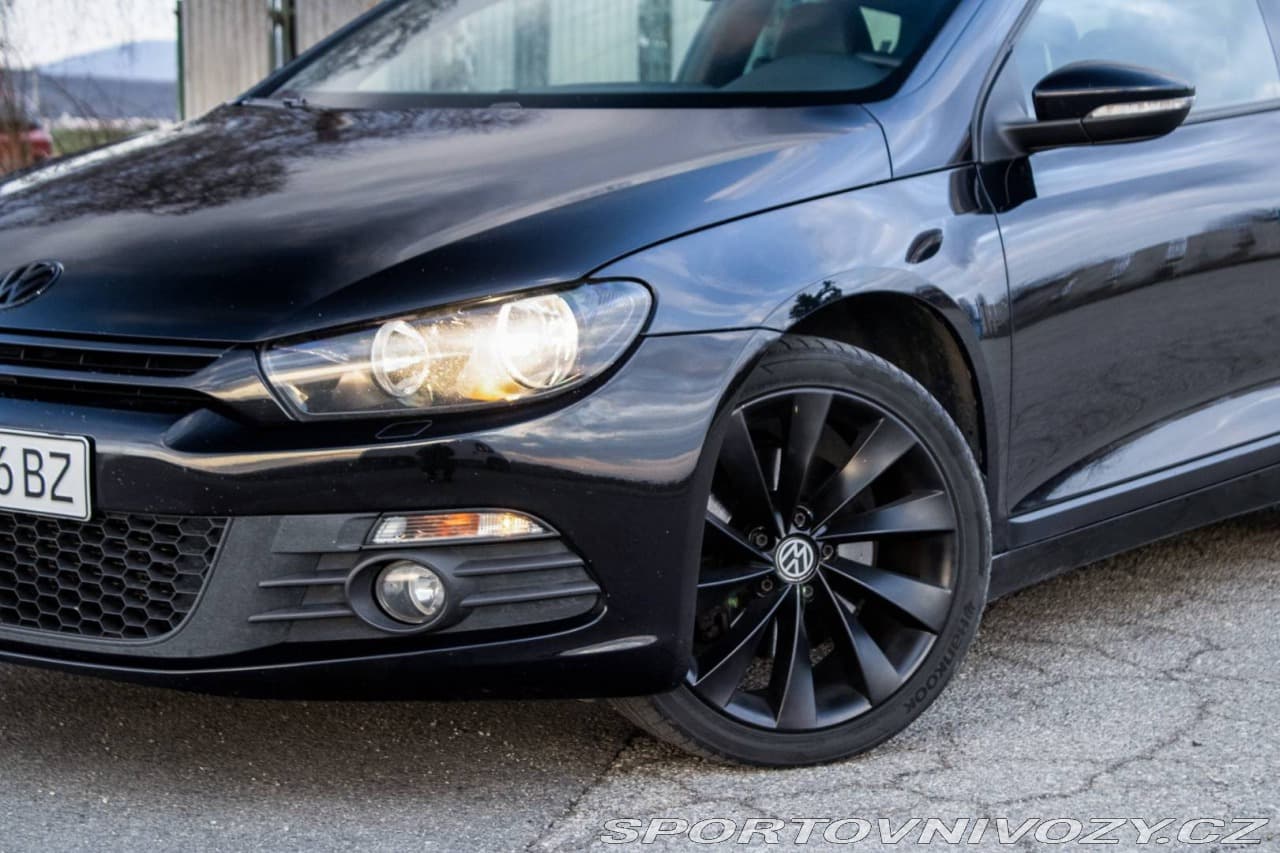 2008 Volkswagen Scirocco - 9
