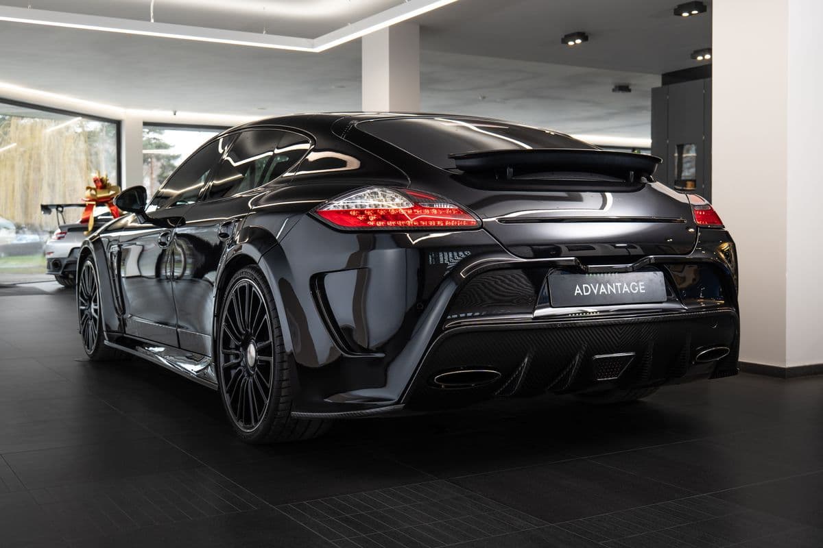 2011 Porsche Panamera - 4