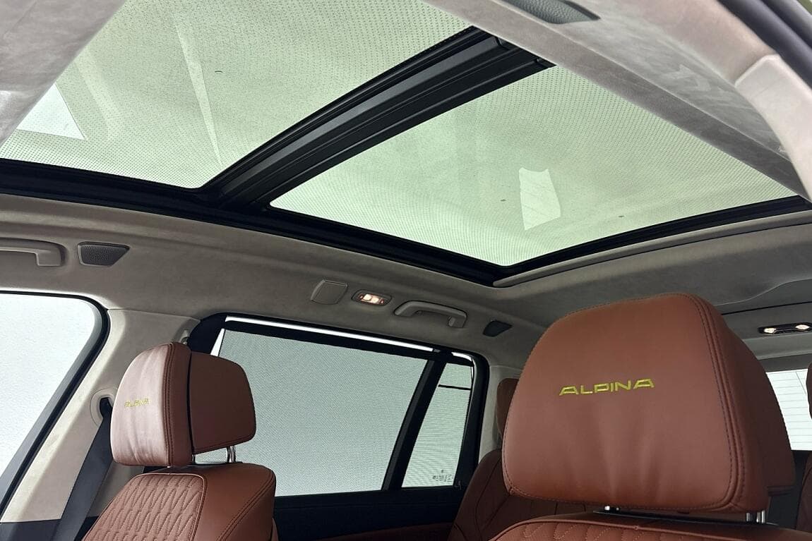 2025 Alpina Xb7 - 18