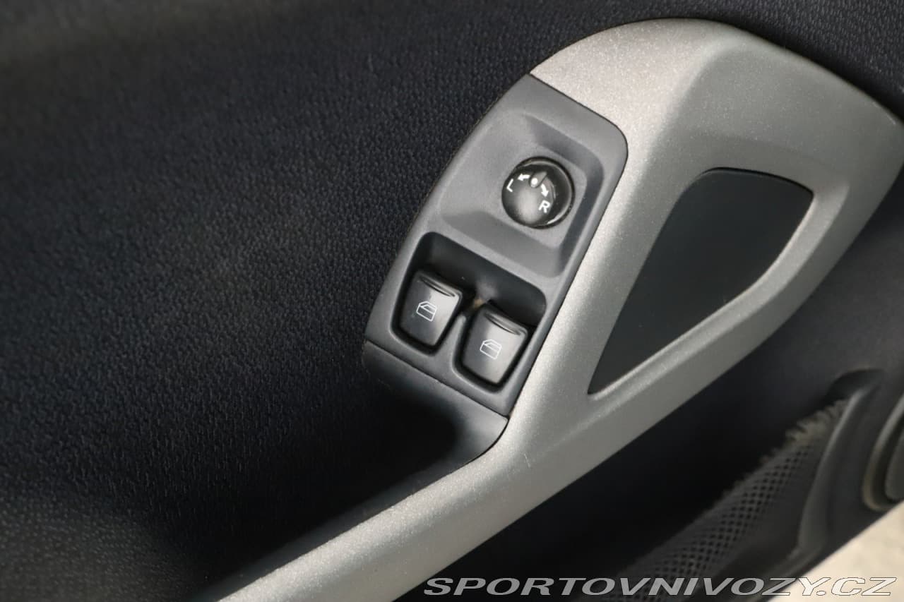 2012 Smart Fortwo - 16