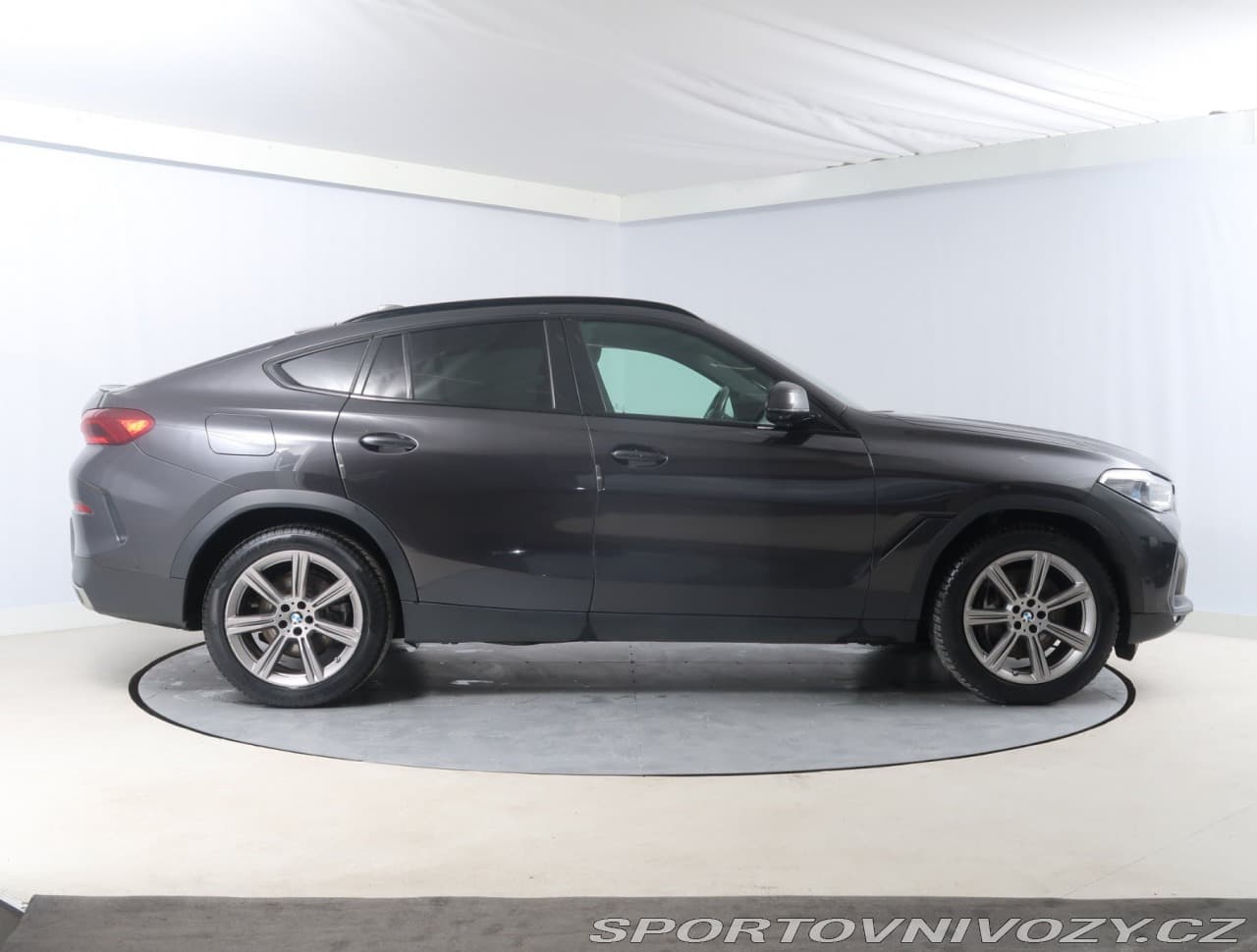 2021 BMW X6 - 6