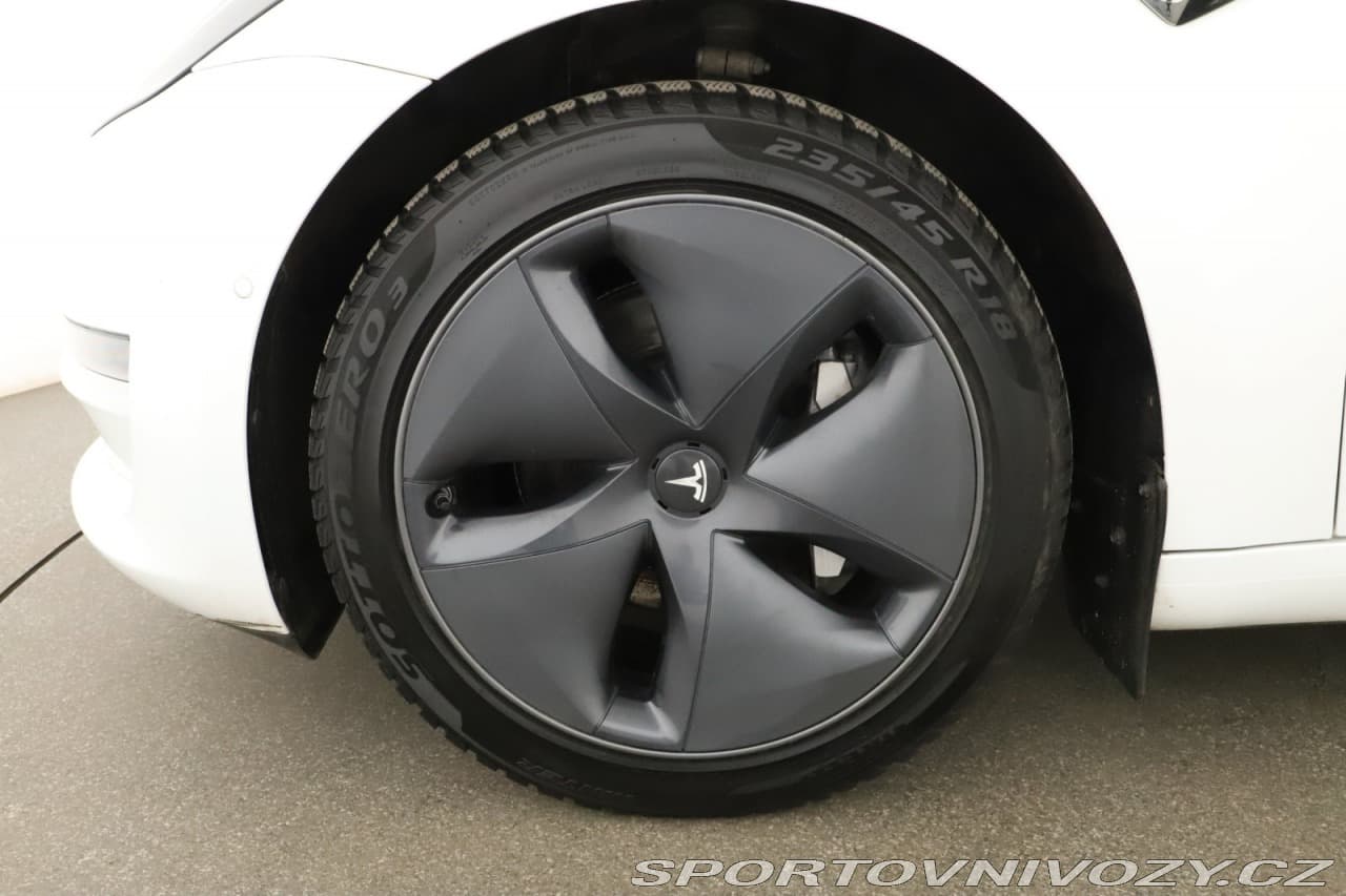 2019 Tesla Model 3 - 12