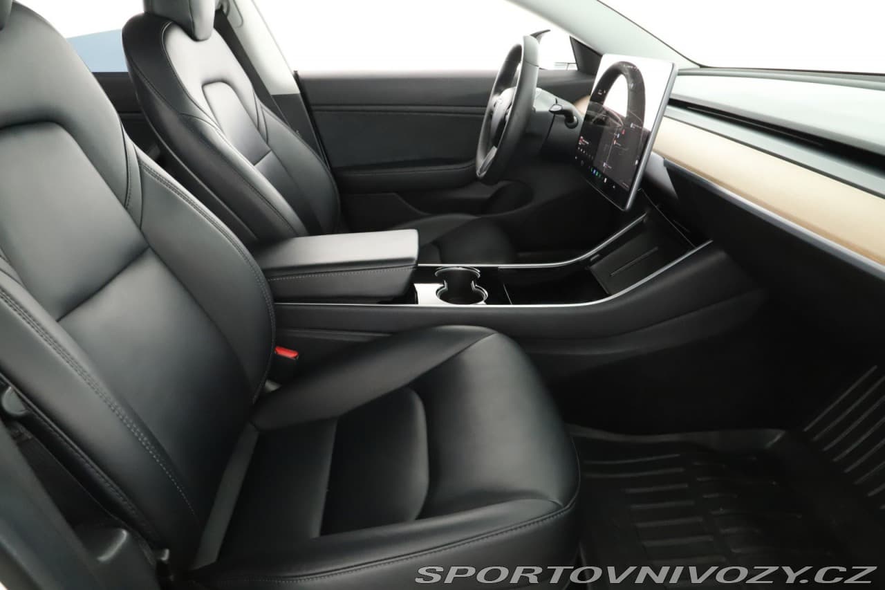 2019 Tesla Model 3 - 7