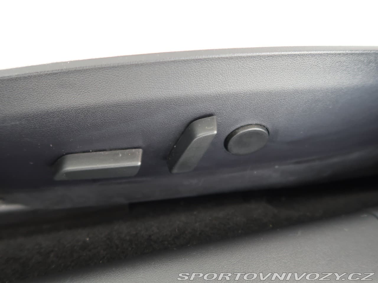 2020 Tesla Model 3 - 17