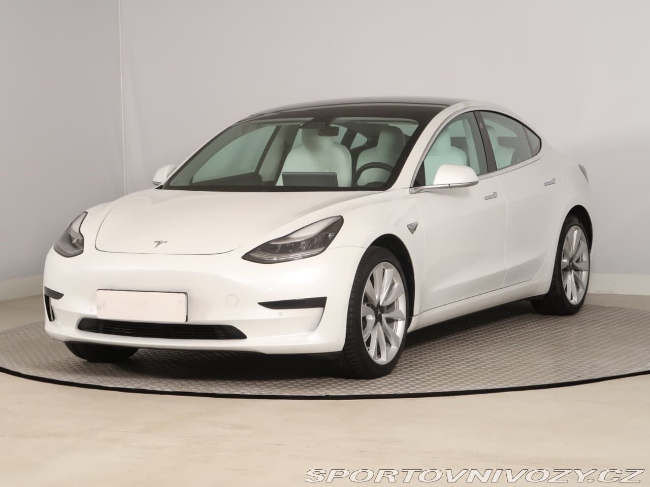 2020 Tesla Model 3 - 2