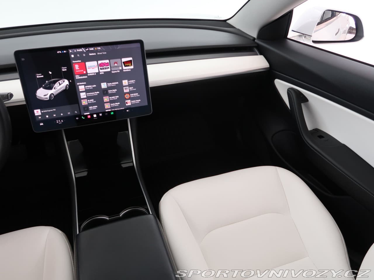 2020 Tesla Model 3 - 8